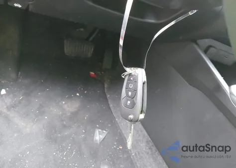 2025 Chevrolet Trax Fwd Ls z USA, uszkodzony, nr VIN KL77LFEP8SC075946